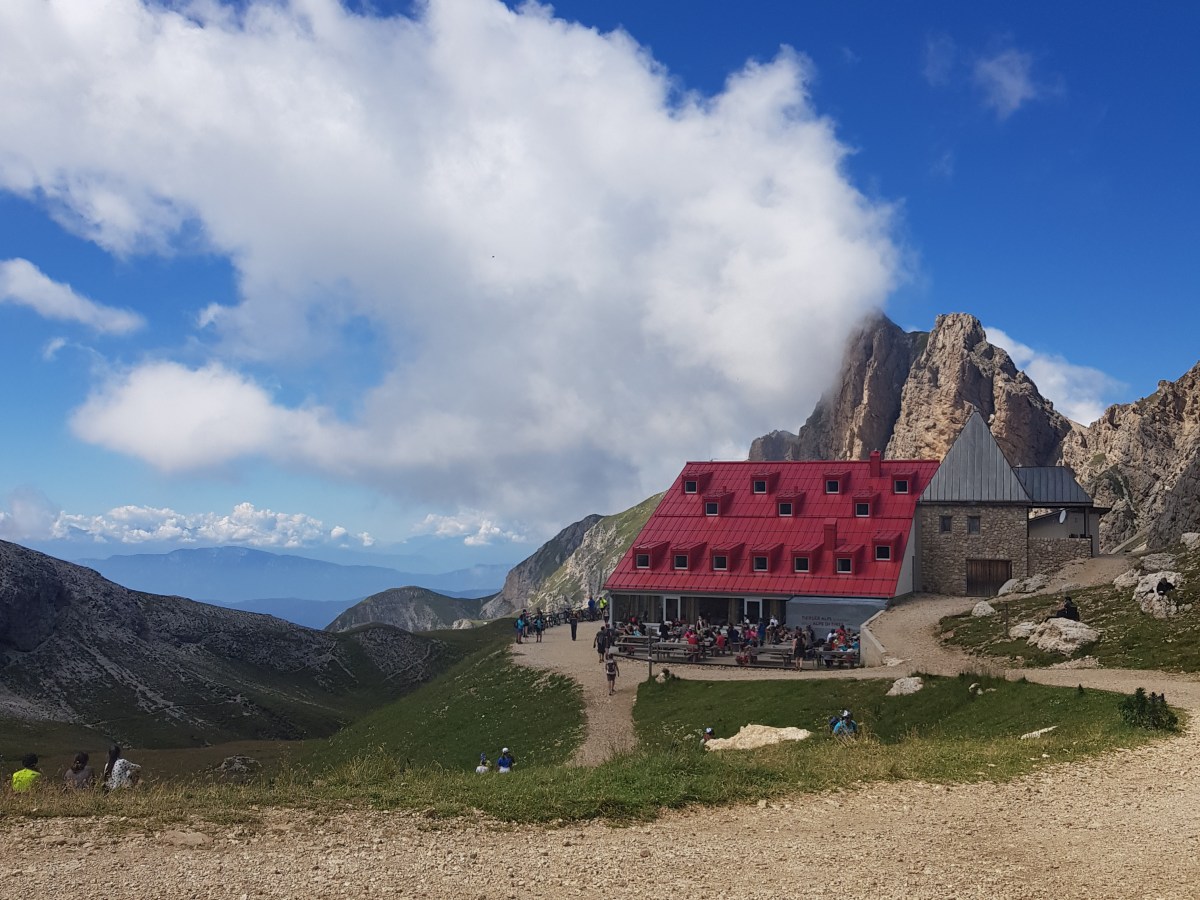 ALPE DI SIUSI – RIFUGIO ALPE DI&nbsp;TIRES